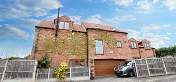 Detached house to rent in Alma Road, Selston, Nottingham NG16