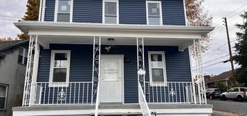 229 N Hyde Park Ave, Scranton, PA 18504