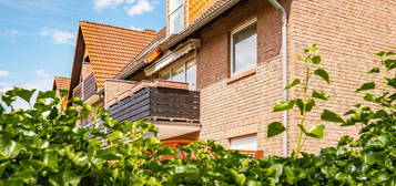 Hübsche, gepflegte Zwei- bis Drei-Zimmer-Eigentumswohnung mit Westbalkon im Herzen von Mellendorf