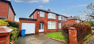 3 bedroom semi-detached house to rent