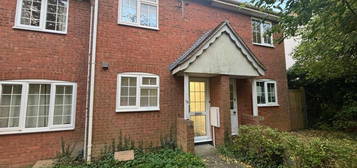 2 bedroom terraced house