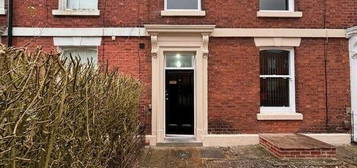 4 bedroom terraced house