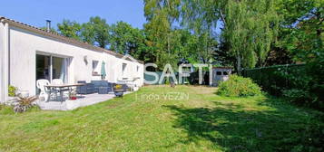 Maison de plain-pied  à vendre, 3 pièces, 2 chambres, 80 m²