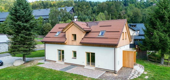 Rodinný dům, 142 m² + 1076 m² pozemek, Bedřichov