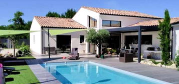 Vente maison 5 pièces 208 m²