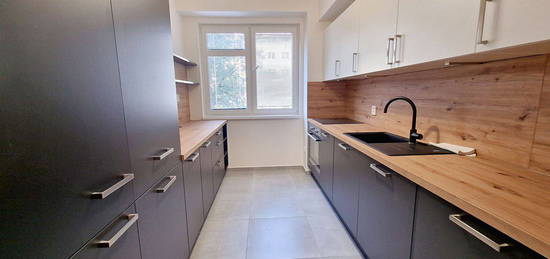 Pronájem bytu 3+1 85 m²