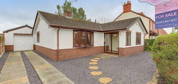 2 bedroom detached bungalow for sale