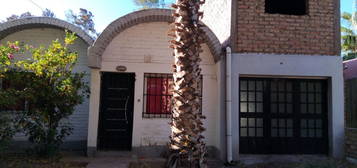 ALQUILER CASA EN GUAYMALLÉN - Bº VIÑAS DE BERMEJO