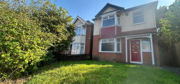 Detached house to rent in Burgess Road, Southampton SO16