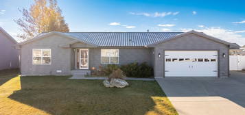 212 39th Ave NE, Great Falls, MT 59404