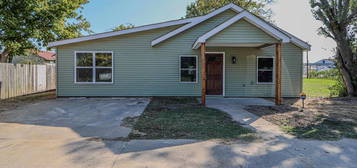 436 E Garland, Paragould, AR 72450