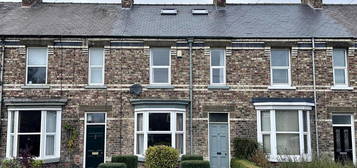 4 bedroom terraced house to rent