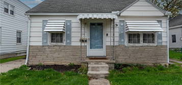 126 W Crawford Ave, Toledo, OH 43612