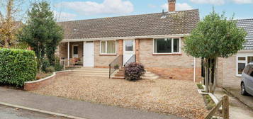 2 bedroom semi-detached bungalow for sale