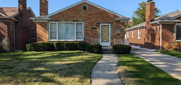 7275 Colonial St, Dearborn Heights, MI 48127