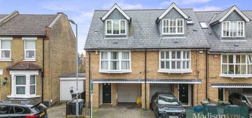 3 bed end terrace house for sale