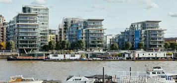 Flat to rent in Riverside Quarter, Wandsworth SW18