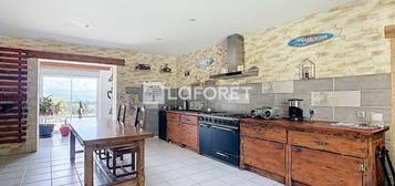 Maison  à vendre, 6 pièces, 3 chambres, 145 m²