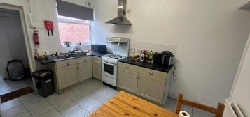 3 bedroom terraced house