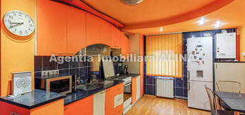 Apartament 3 camere in Deva, zona Ultracentrala, Aleea Neptun, 65 mp, parter inalt...