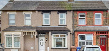 Terraced house for sale in Victoria Road, Stanford-Le-Hope SS17