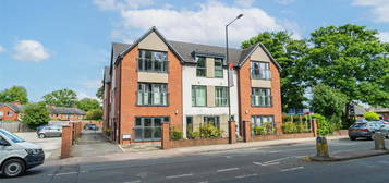 Flat for sale in Stratford Road, Shirley, Solihull B90