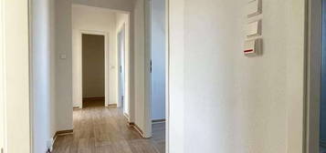 3-Raum Wohnung im Wellenhaus mit Schlossblick