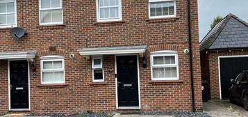 2 bed terraced house to rent