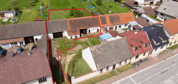 Prodej  rodinného domu 300 m², pozemek 1 365 m²