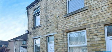 End terrace house to rent in Buckrose Terrace, Birkby, Huddersfield HD1