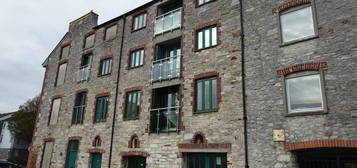 Flat to rent in Vauxhall Quay, Plymouth, Devon PL4