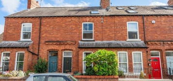 3 bedroom terraced house