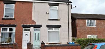 Terraced house to rent in Middleton Road, Chadderton, Oldham OL9