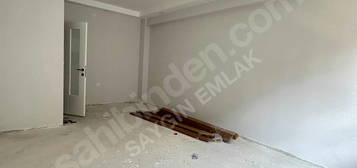 FATİH MAHALLESİ, DERMAN CADDESİ DİBİNDE TERASLI 3+1 DAİRE