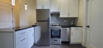 1164 Summit Ave #2R, Jersey City, NJ 07307