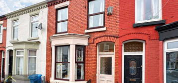 3 bed terraced house for sale