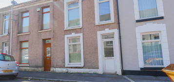 3 bed terraced house to rent