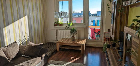 3 Zimmer wohnung mit Balkon frei von 2025 in Halle Silberhöhe