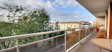 Appartement familial, type T4 de 98 m², secteur Dr Rebatel  Monplaisir, Lyon 3ème (69003)