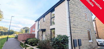 Detached house to rent in Dowsell Way, Yate, Bristol, Gloucestershire BS37