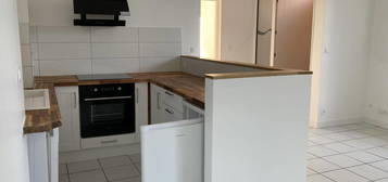 Appartement  à louer, 2 pièces, 1 chambre, 48 m²