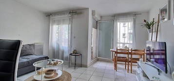 Appartement  à vendre, 2 pièces, 1 chambre, 46 m²