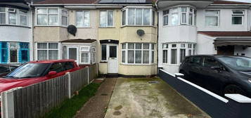 Terraced house for sale in Devonshire Road, Southall UB1