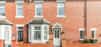 2 bed terraced house for sale