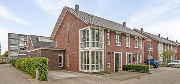 Notaris van Puttenstraat 16