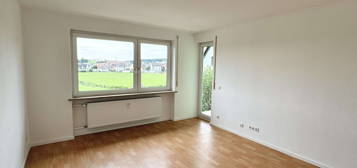 Ansprechende und gepflegte 3-Raum-Wohnung mit Balkon in Veitsbronn