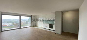 Apartamento T3 Arrendamento em Urgezes,Guimarães