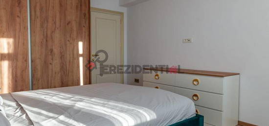 Apartament 2 camere, recent renovat, in zona Unirii - Tineretului