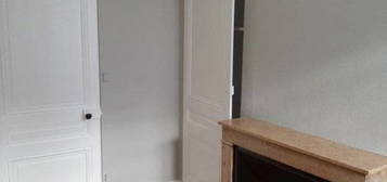 Location appartement 1 pièce 42 m²