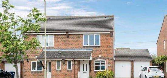 2 bedroom semi-detached house